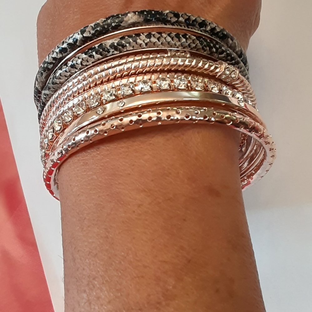 Fashion stackable bangles - Picture 2 of 4